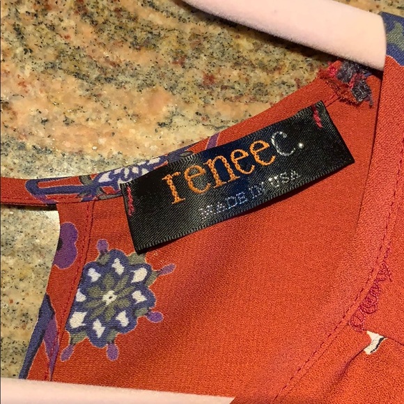 Red print blouse from Renee c - Picture 3 of 3